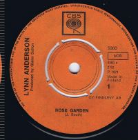 Lynn Andersonn - Rose Garden / Nothing Between Us